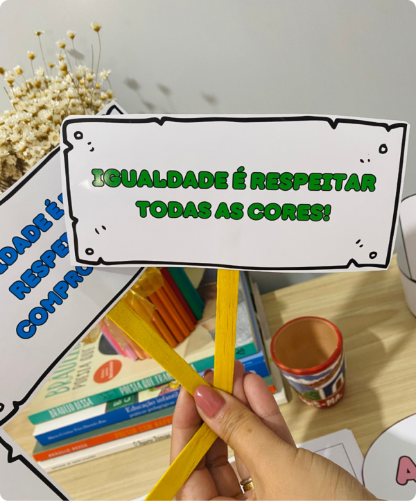 "recurso pedagógico consciência negra educação infantil" "atividades interativas consciência negra" "projeto consciência negra educação infantil bncc" "recursos pedagógicos consciência negra" "materiais pedagógicos consciência negra" "kit consciência negra" "atividades Consciência Negra" "atividades Educação Infantil" "atividades Ensino Fundamental" "atividades diversidade cultural" "atividades autoestima" "atividades BNCC"